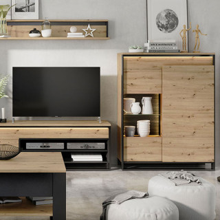 Salon de la collection QUANT en chêne artisan style loft avec meuble TV, étagère, vitrine basse et table basse.